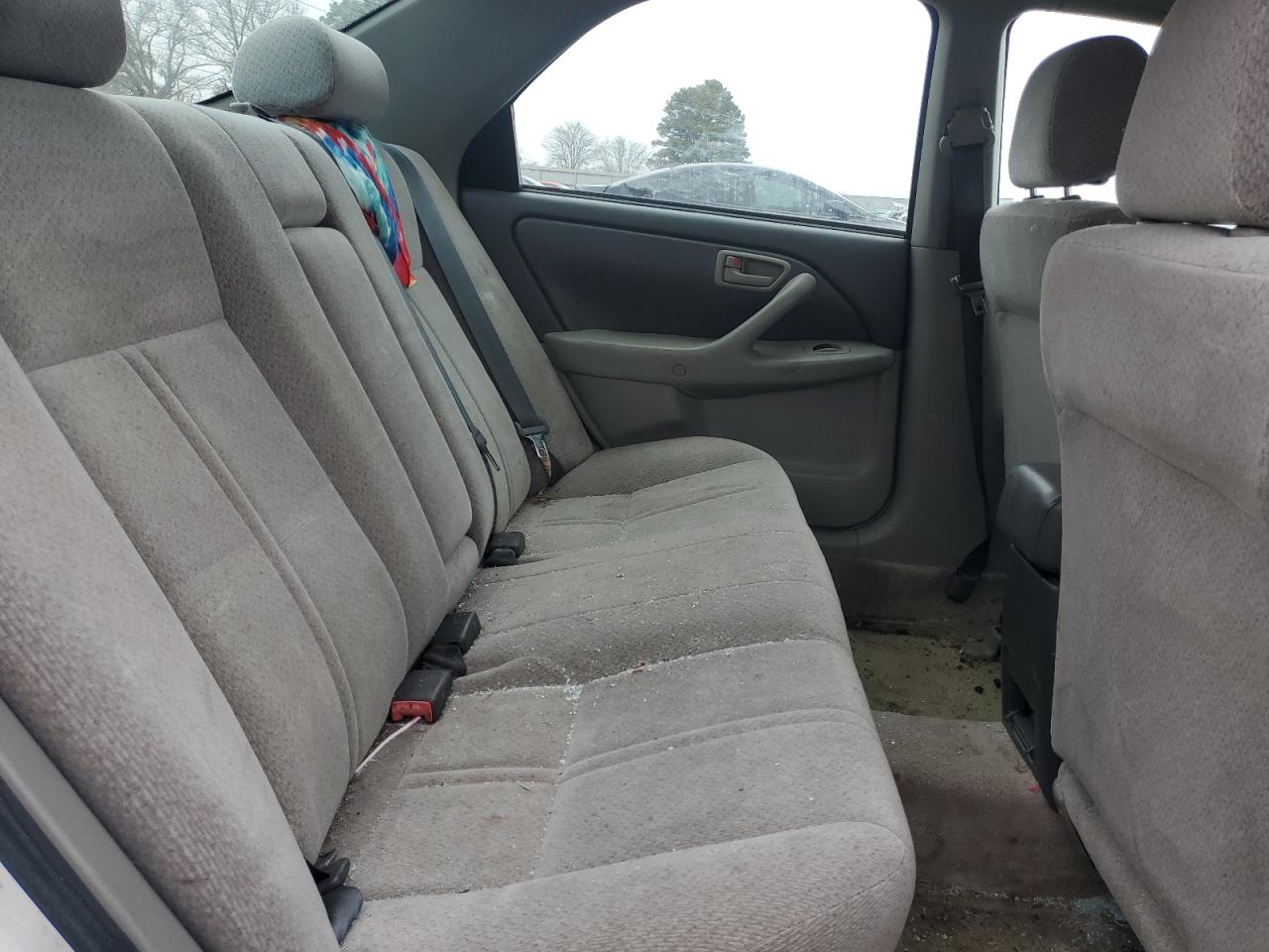 2000 Toyota Camry - Image 10