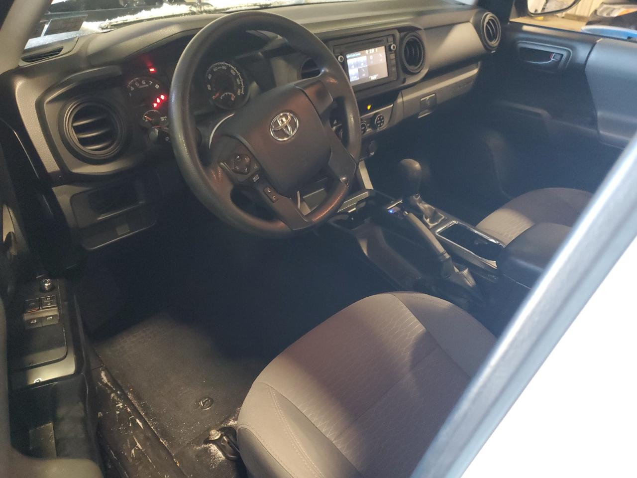 2017 Toyota Tacoma - Image 8