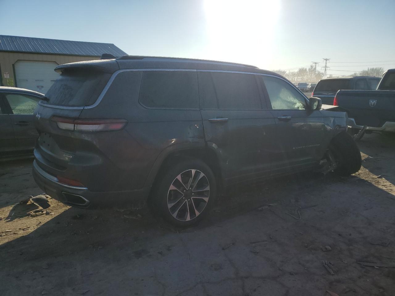 2021 Jeep Grand Cherokee - Image 3