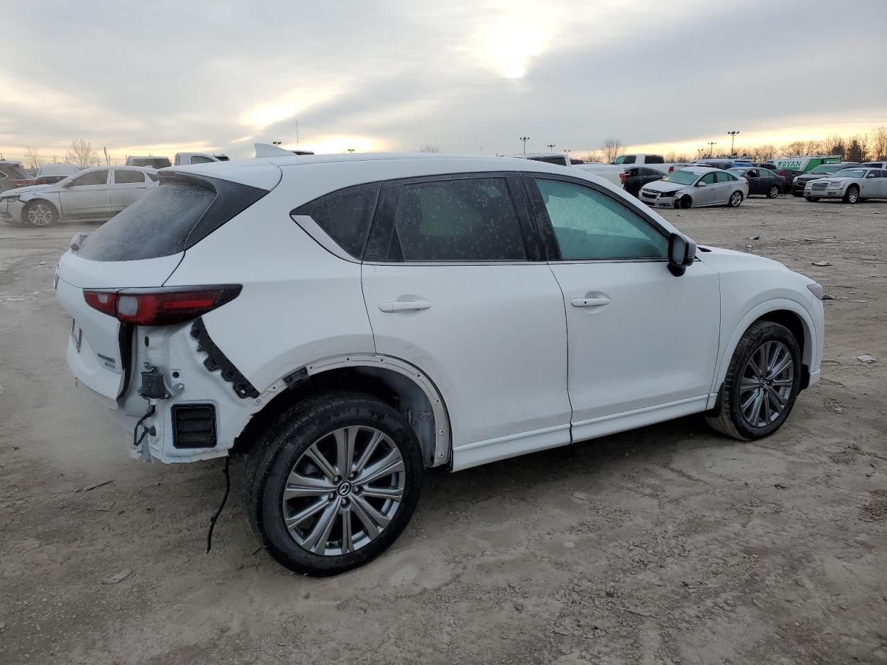 2024 Mazda CX-5 - Image 3
