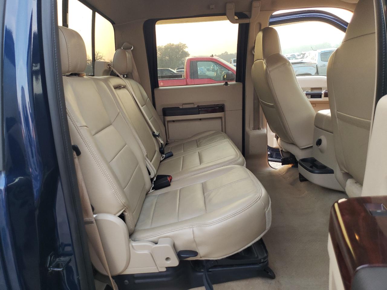 2008 Ford F250 - Image 10