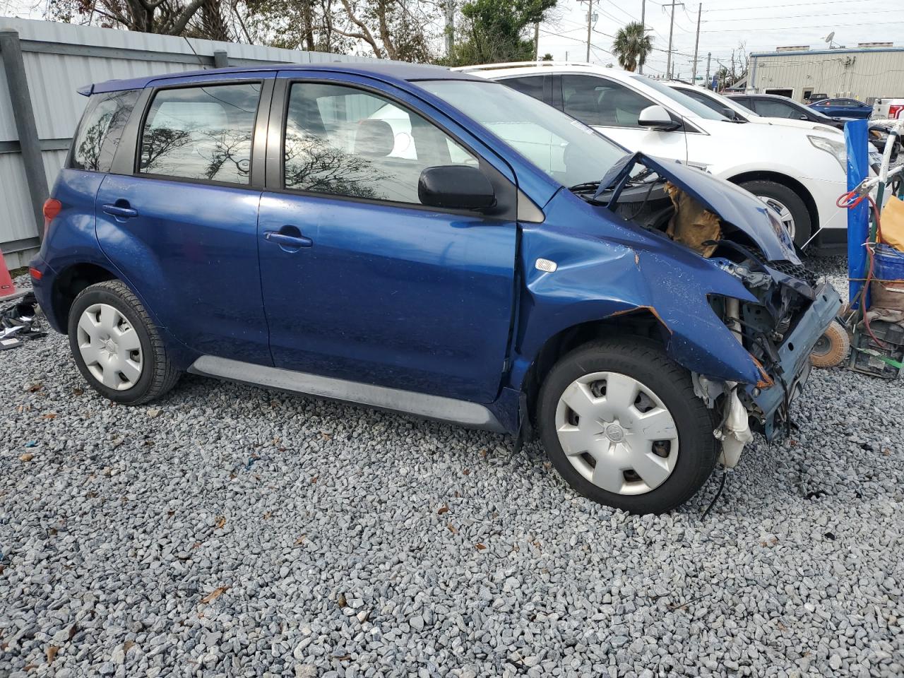 2005 Toyota xA - Image 4