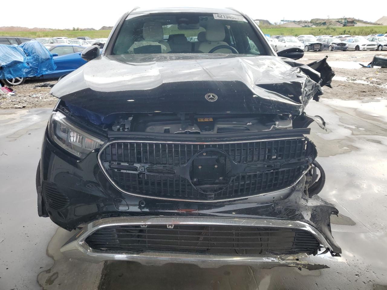 2024 Mercedes-Benz GLC - Image 5