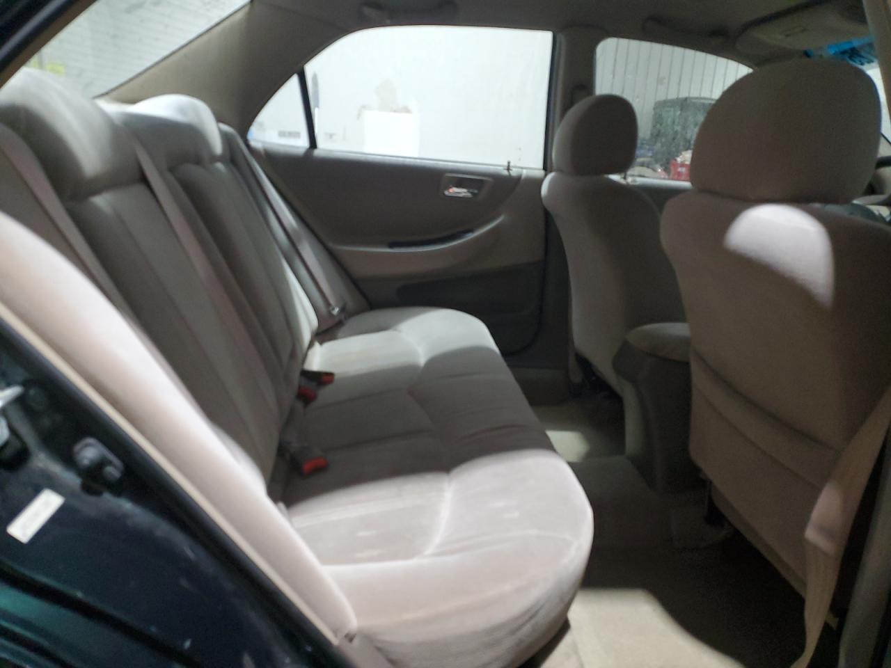 2000 Honda Accord - Image 10