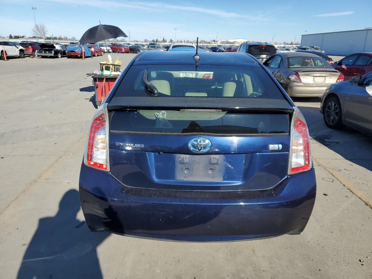 2014 Toyota Prius - Image 6