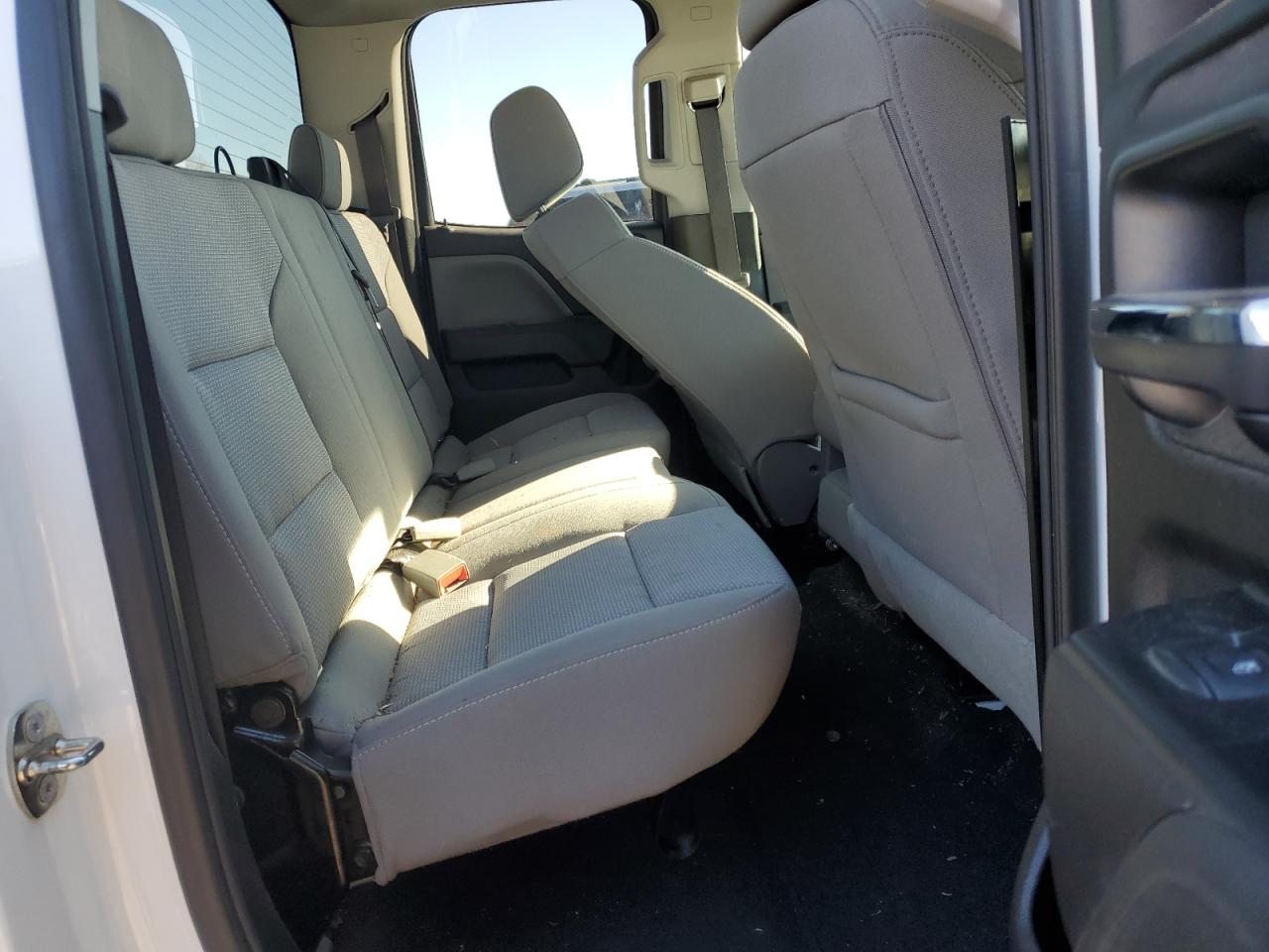 2019 Chevrolet Silverado - Image 10