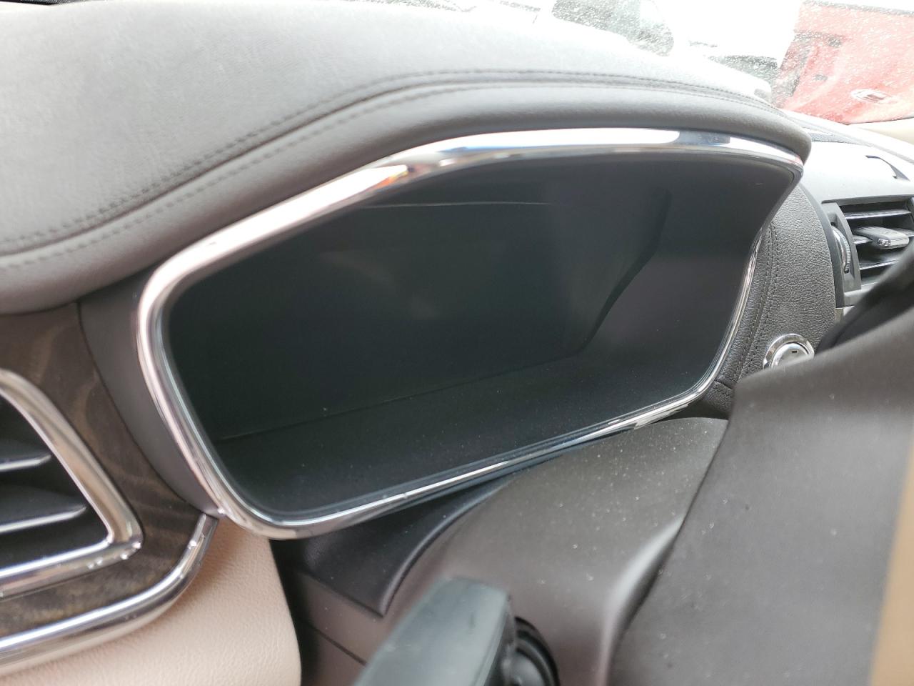 2020 Lincoln Continental - Image 9