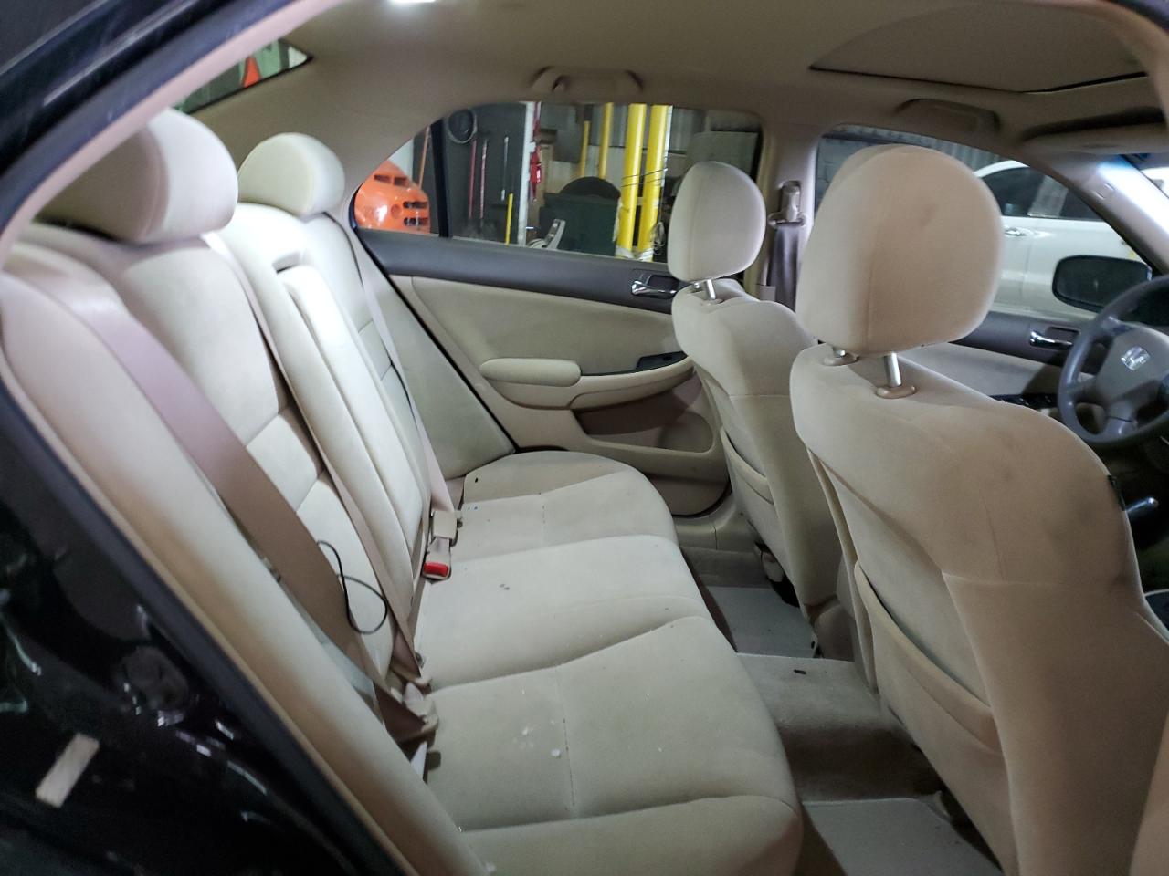 2006 Honda Accord - Image 10