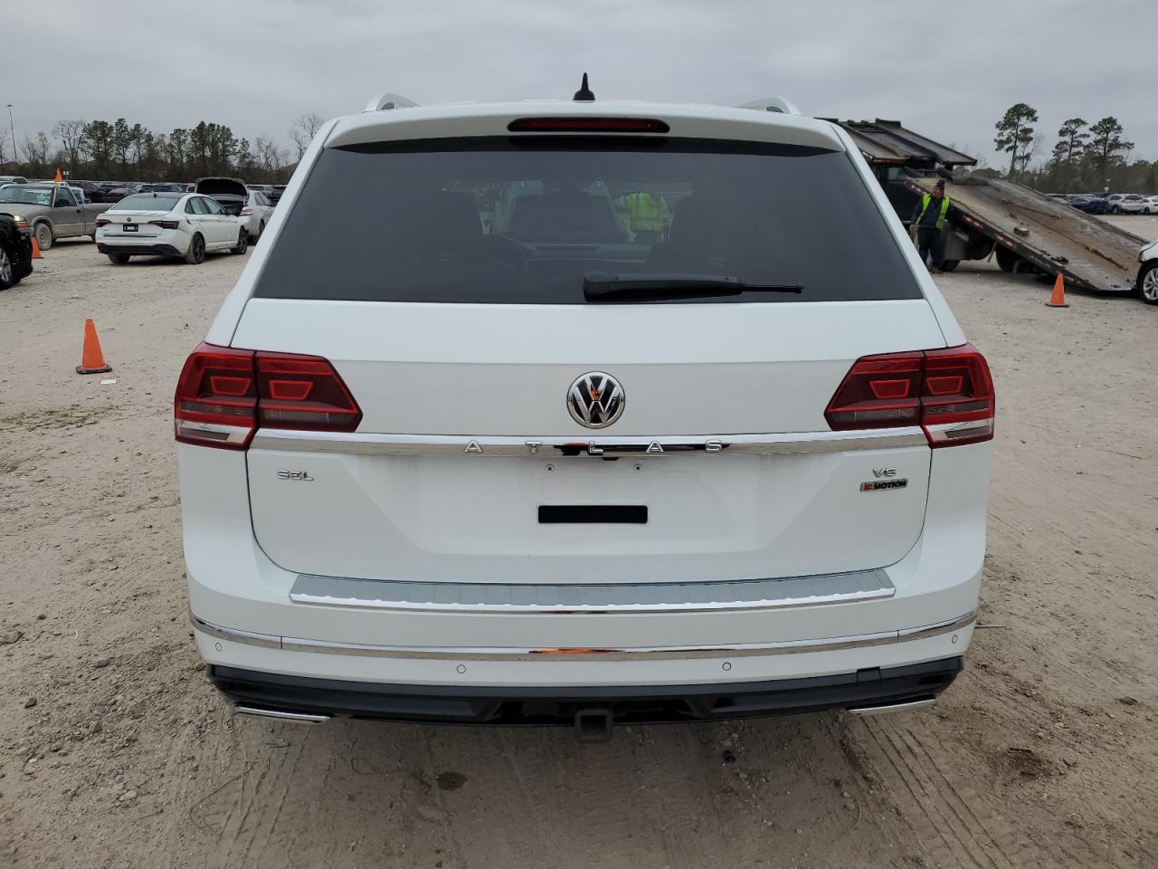 2018 Volkswagen Atlas - Image 6