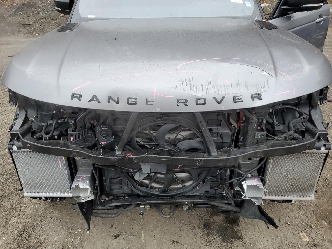 2020 Land Rover Range Rover - Image 12