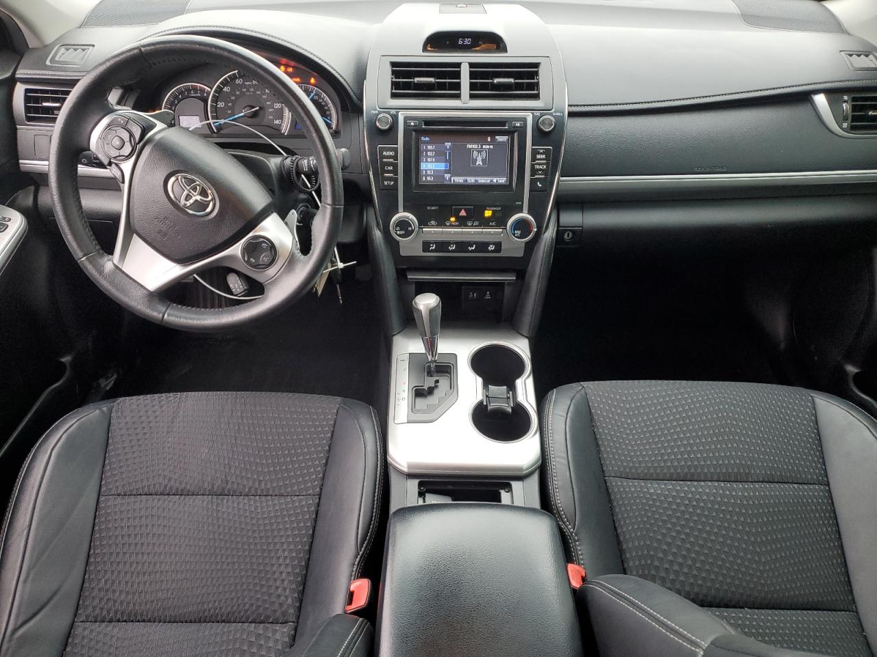 2014 Toyota Camry - Image 8