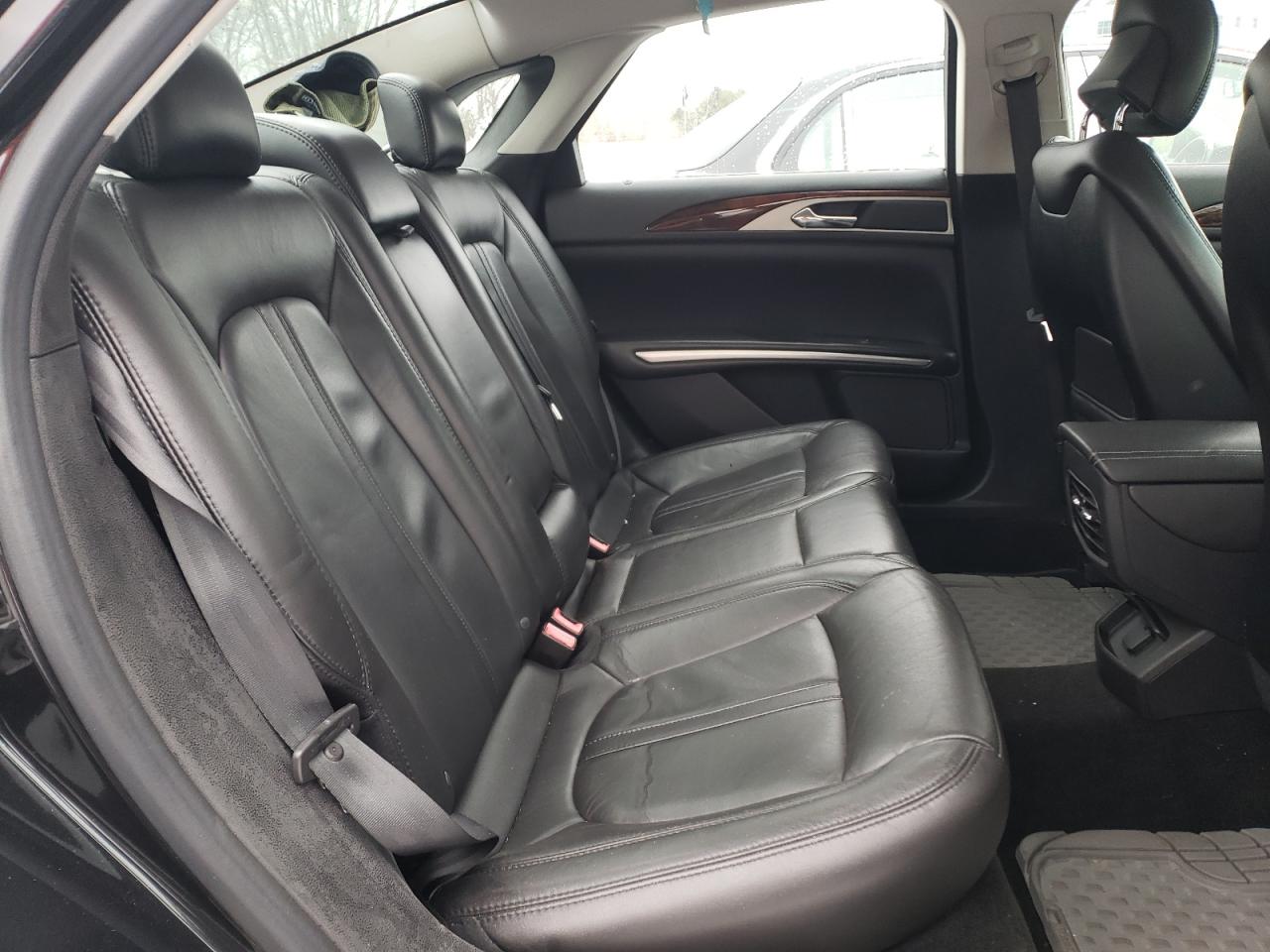 2013 Lincoln MKZ - Image 10