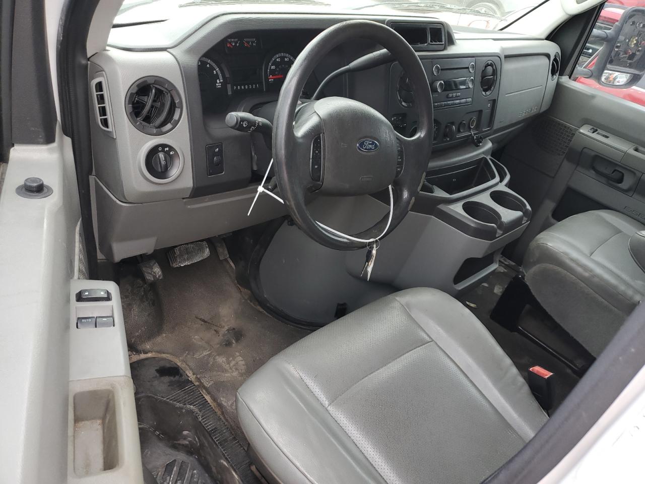 2014 Ford Econoline - Image 8