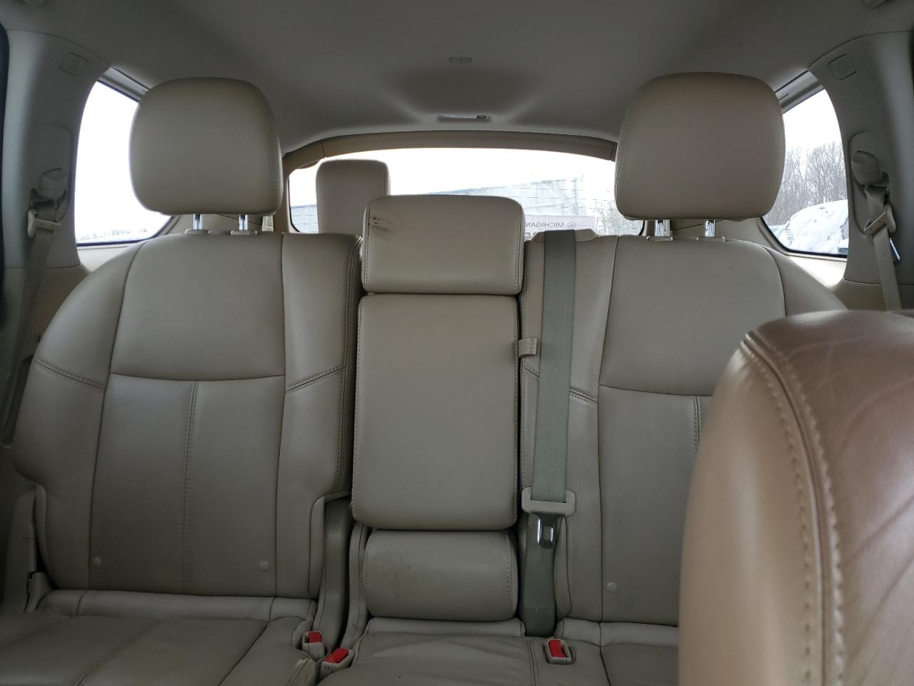 2014 Nissan Pathfinder - Image 10