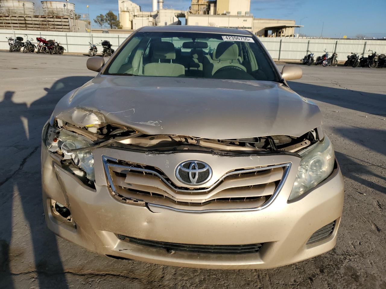 2010 Toyota Camry - Image 5