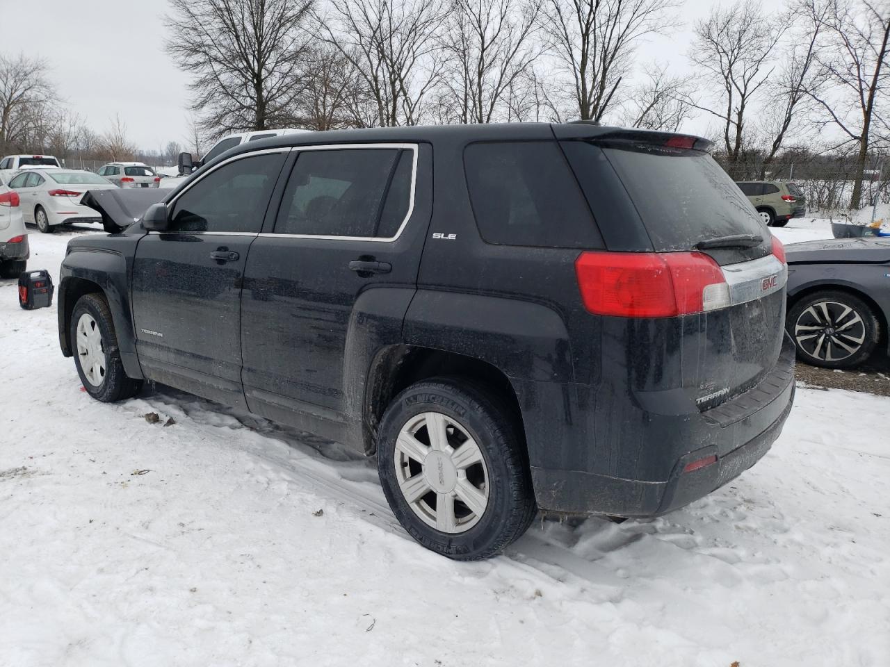 2015 GMC Terrain - Image 2