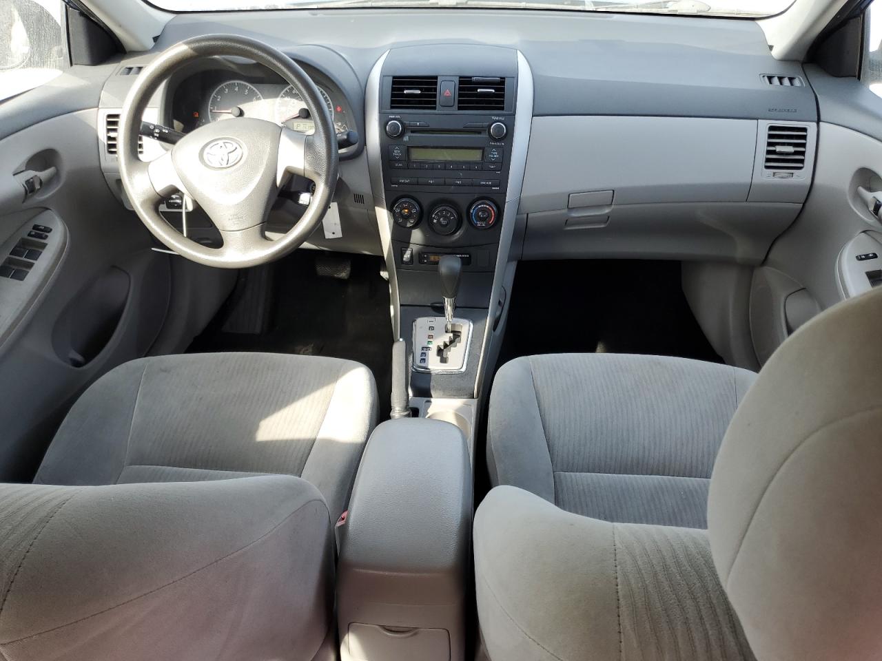 2010 Toyota Corolla - Image 8