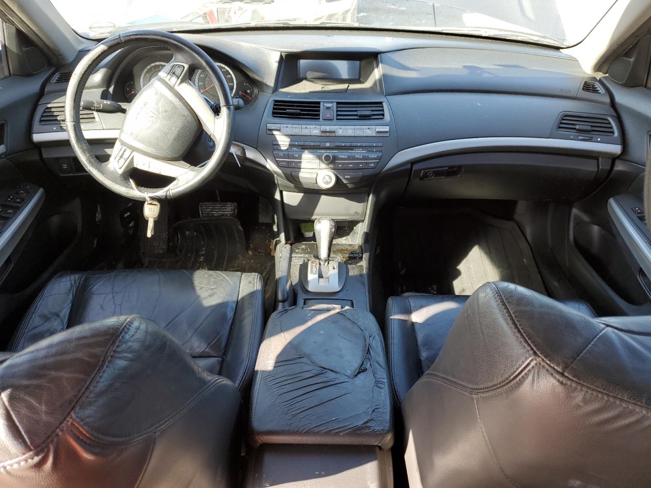 2010 Honda Accord - Image 8