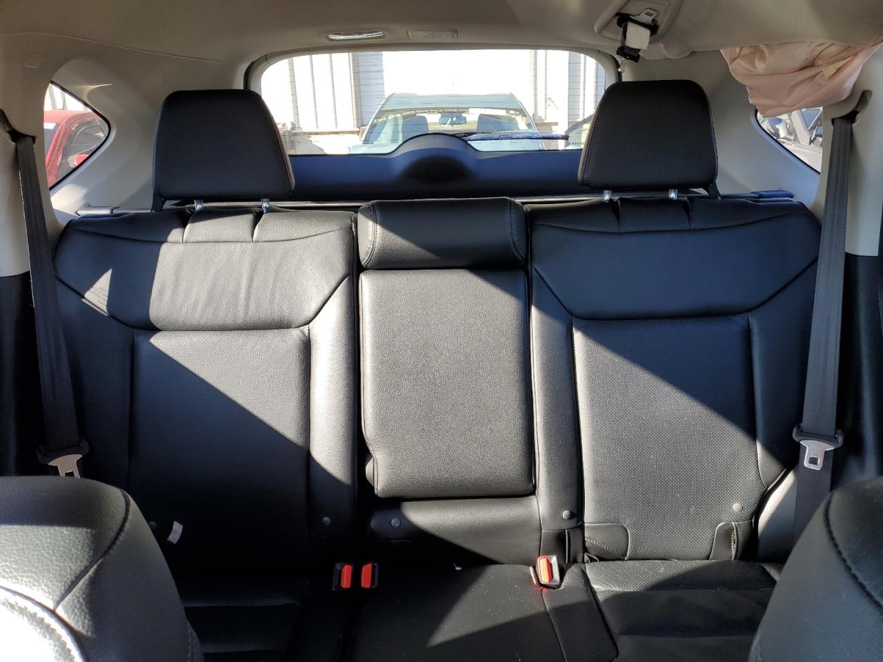 2016 Honda CR-V - Image 10