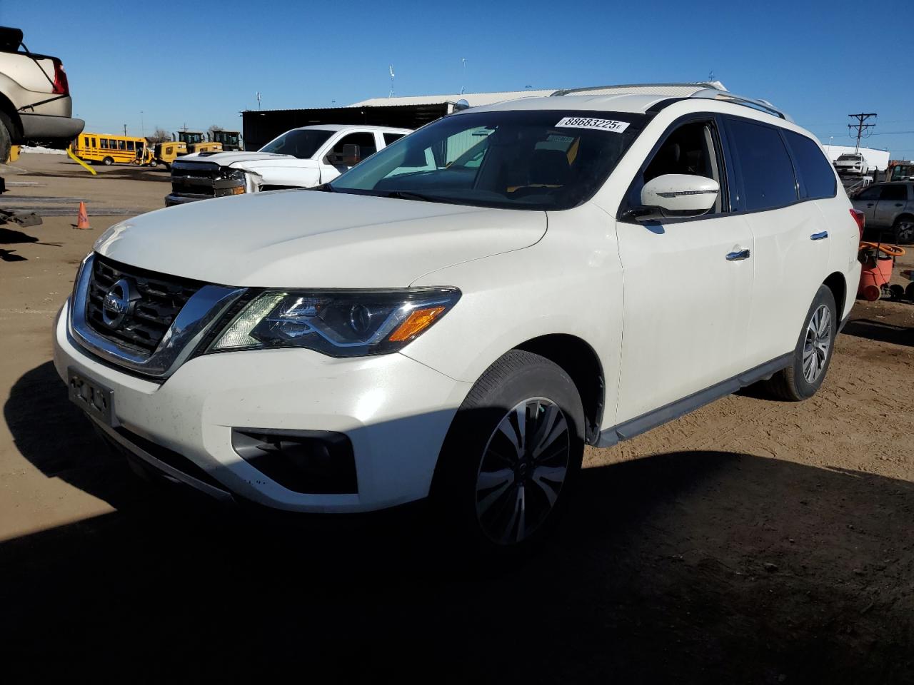 2017 Nissan Pathfinder - Image 1