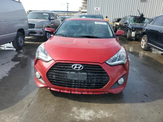  HYUNDAI VELOSTER 2015 Красный