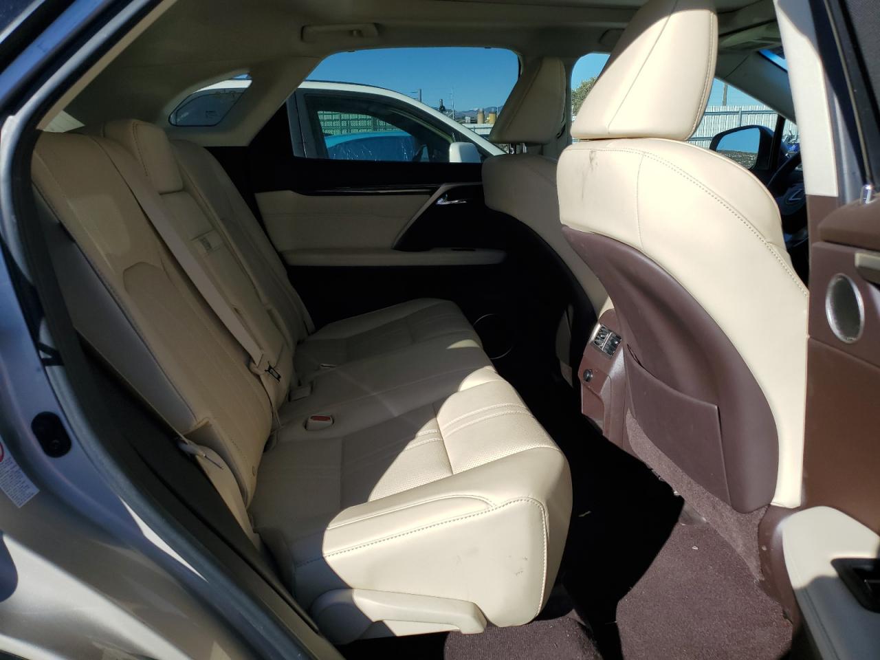 2017 Lexus RX - Image 11