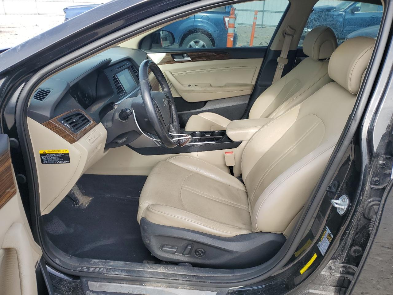 2016 Hyundai Sonata - Image 7