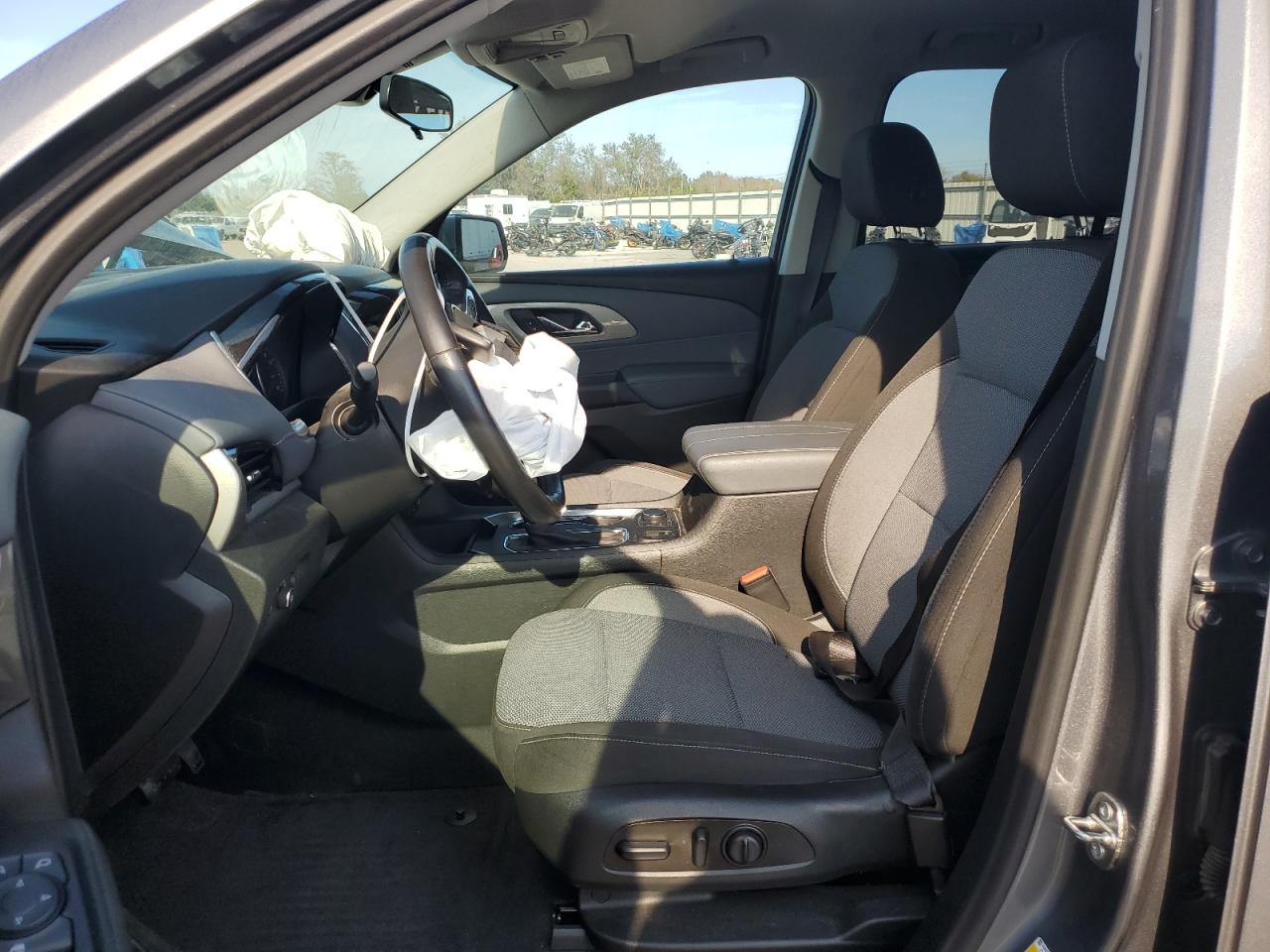 2020 Chevrolet Traverse - Image 7