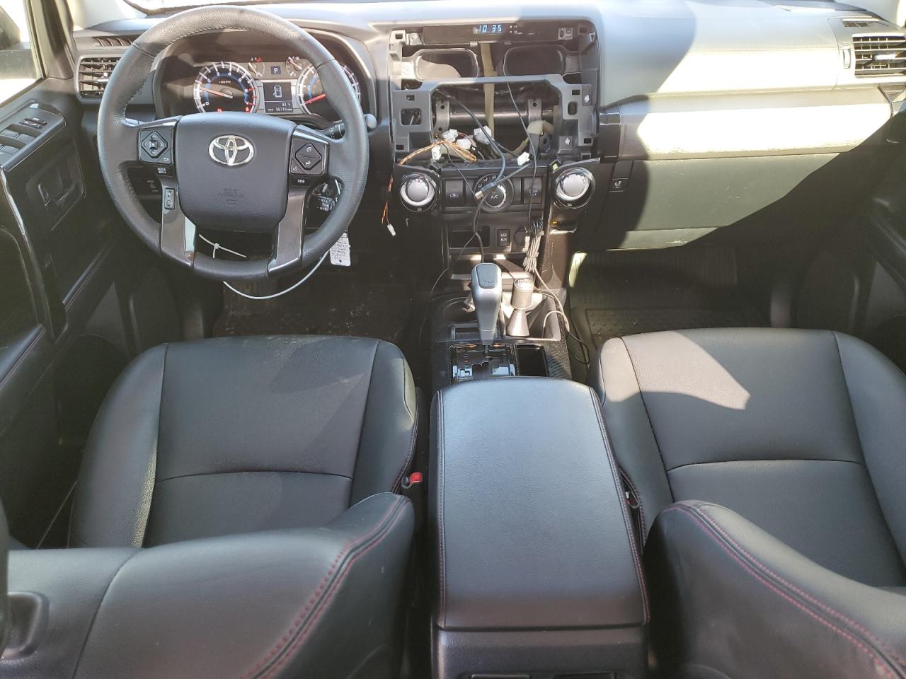 2019 Toyota 4Runner - Image 8