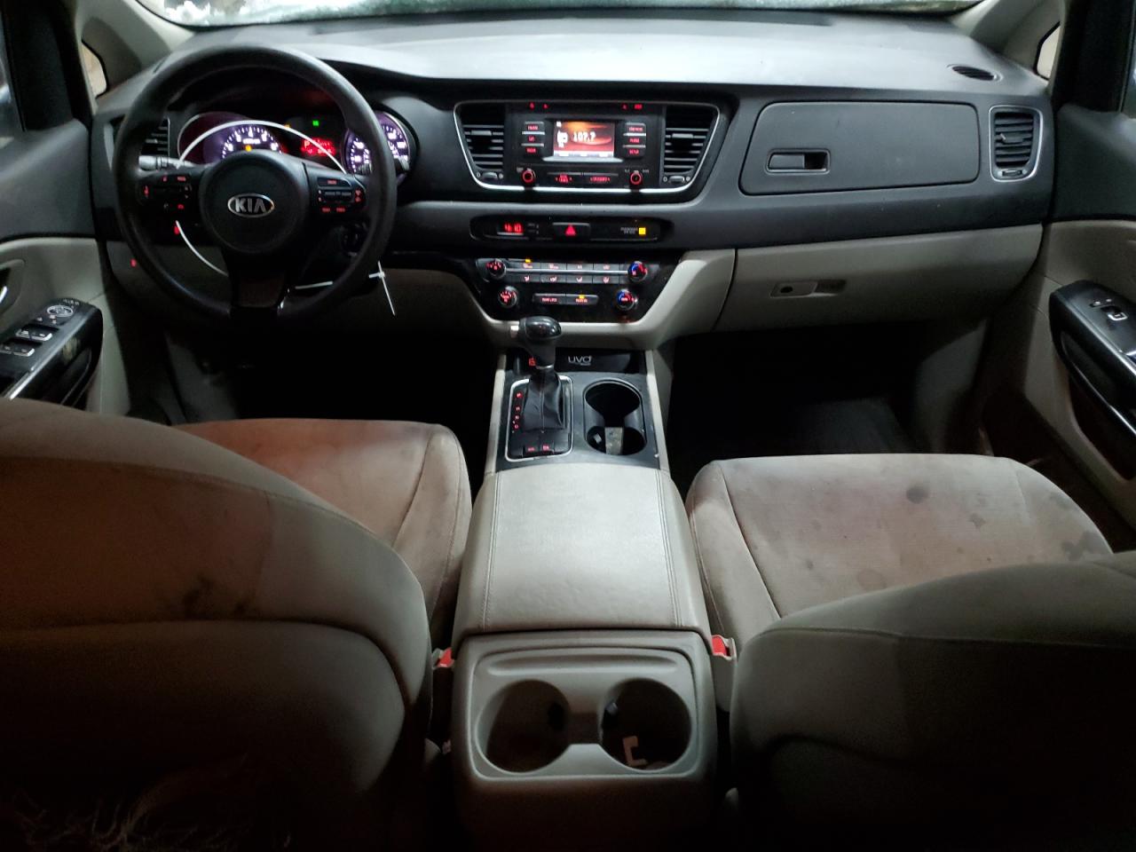 2015 Kia Sedona - Image 8