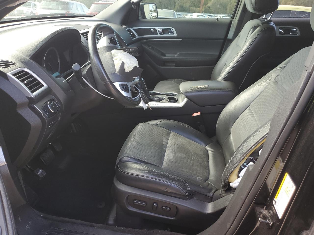 2015 Ford Explorer - Image 7