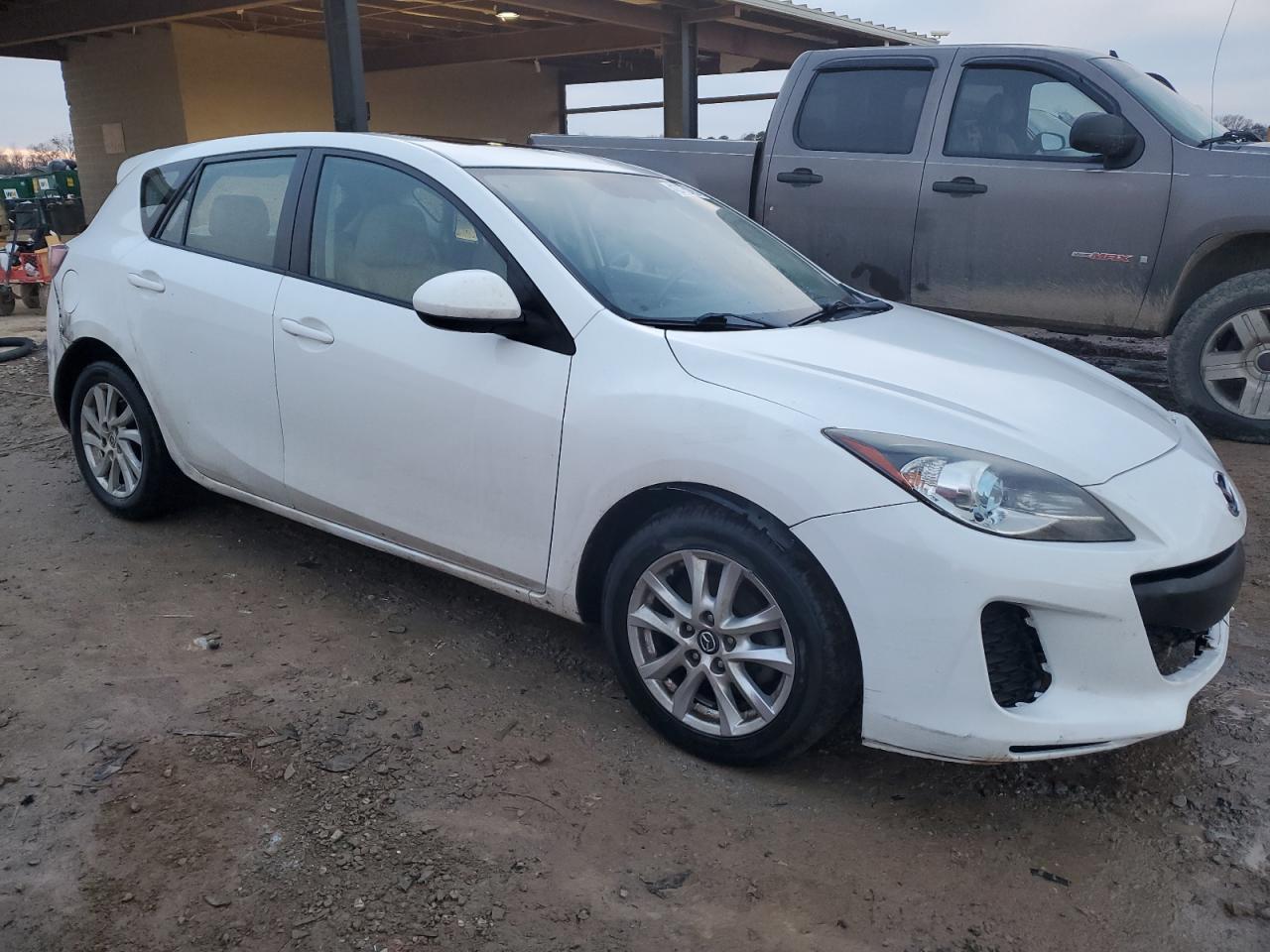 2012 Mazda 3 - Image 4