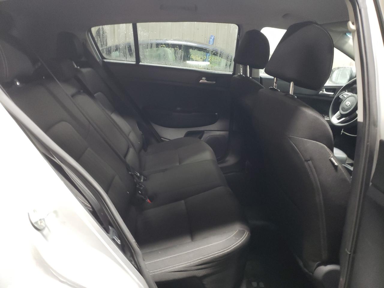 2021 Kia Sportage - Image 10