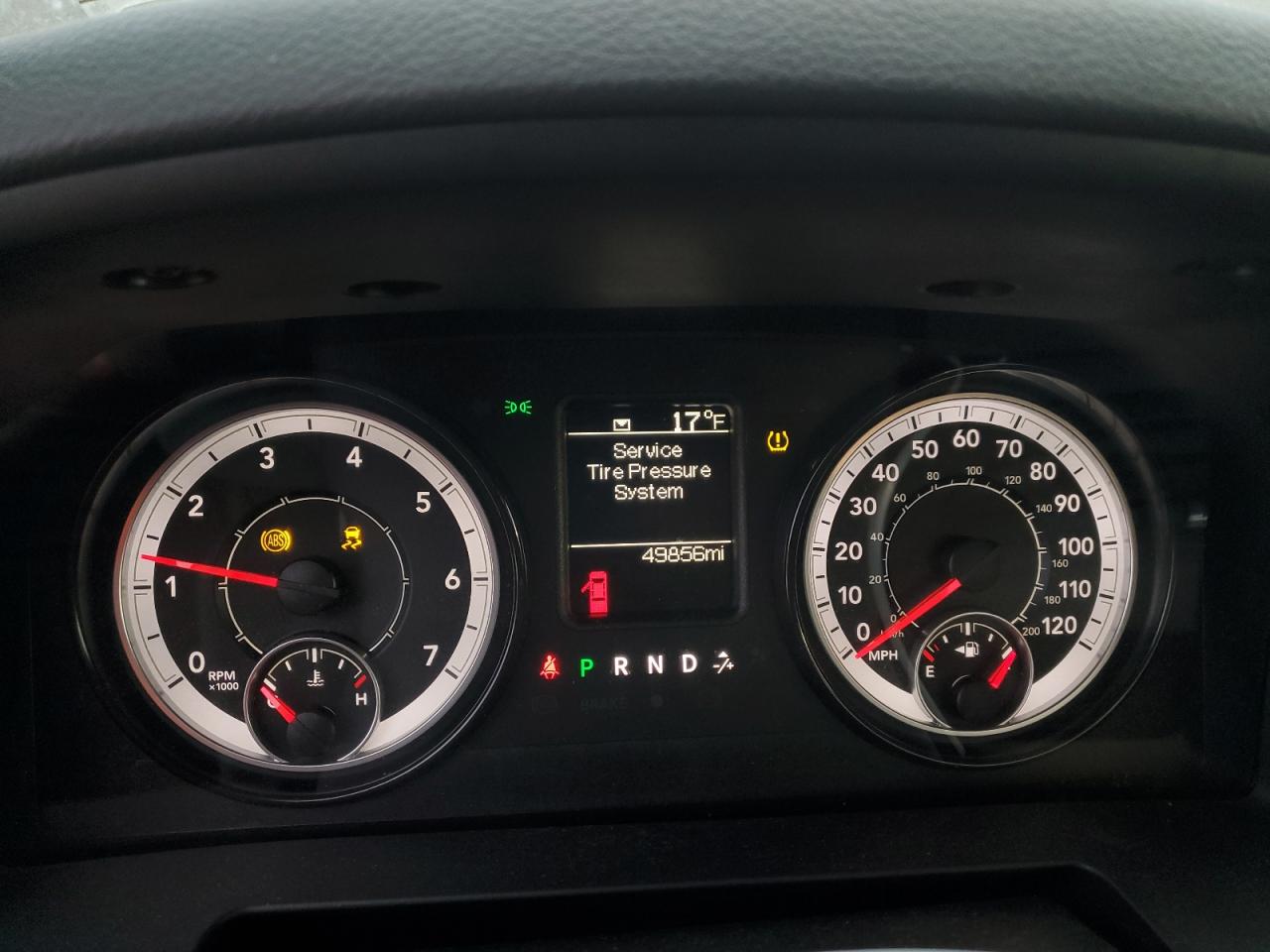 2017 RAM 1500 - Image 9