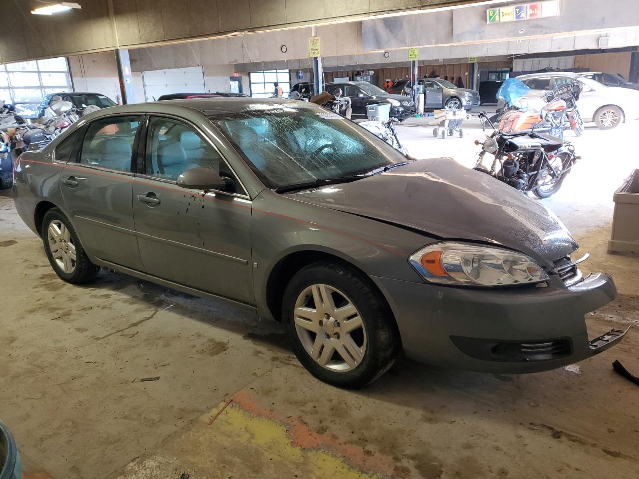 2008 Chevrolet Impala - Image 4