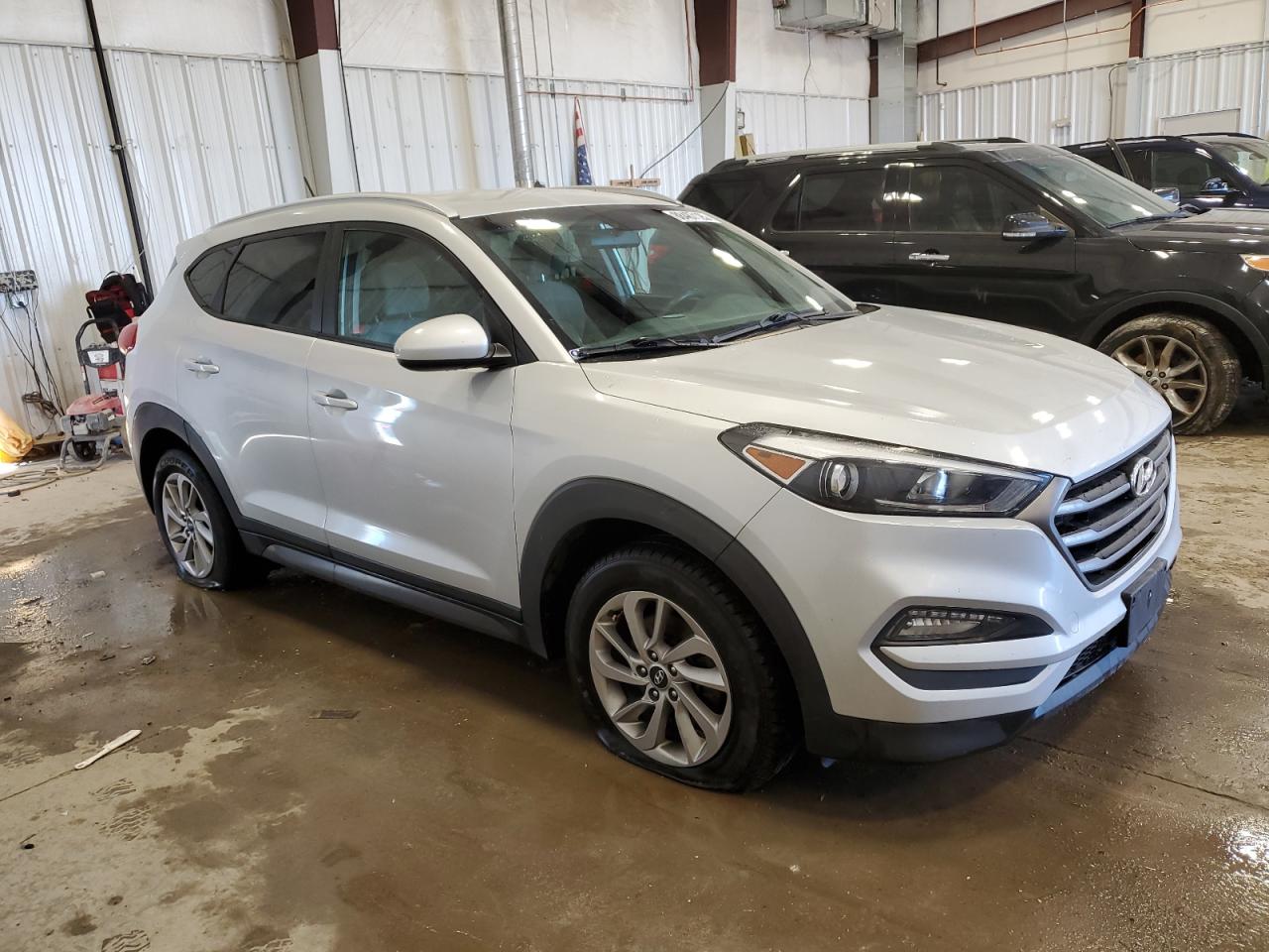 2016 Hyundai Tucson - Image 4