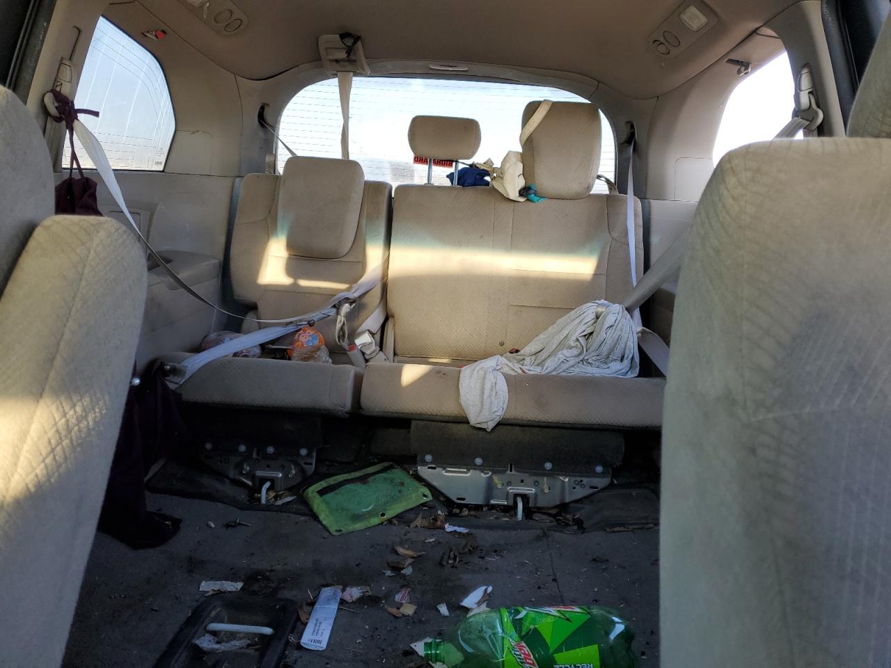 2015 Honda Odyssey - Image 10
