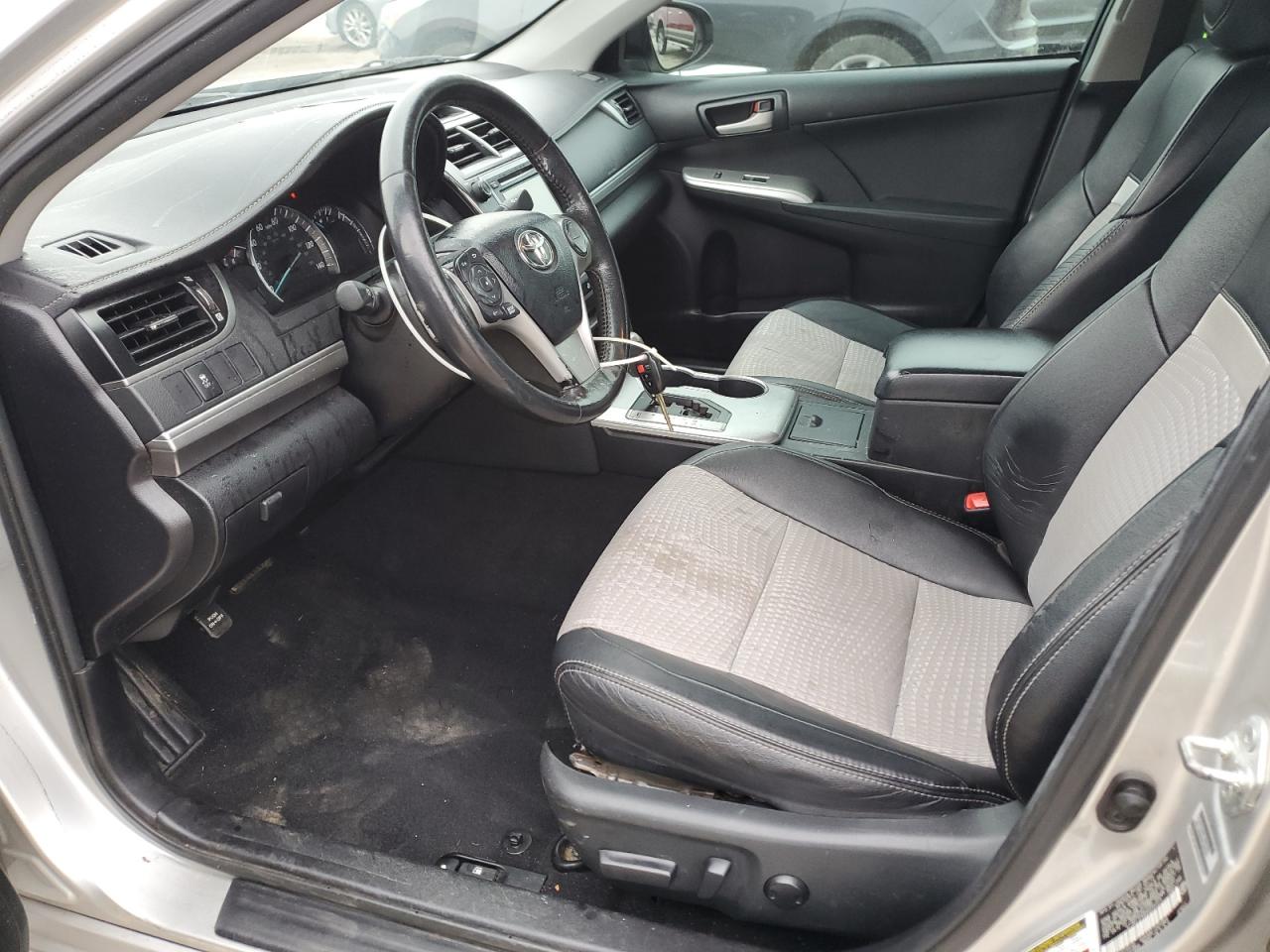 2013 Toyota Camry - Image 7
