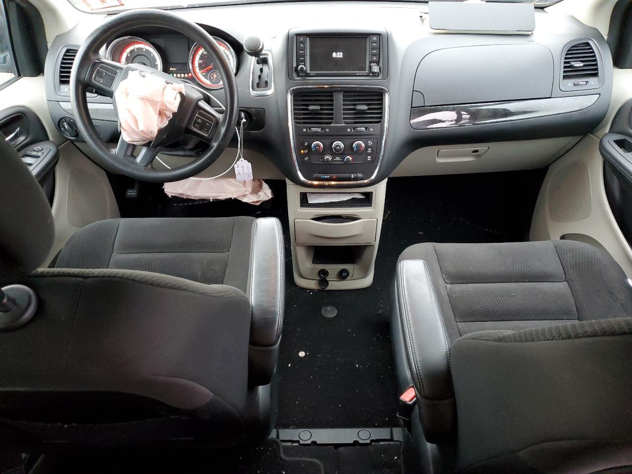 2018 Dodge Caravan - Image 8