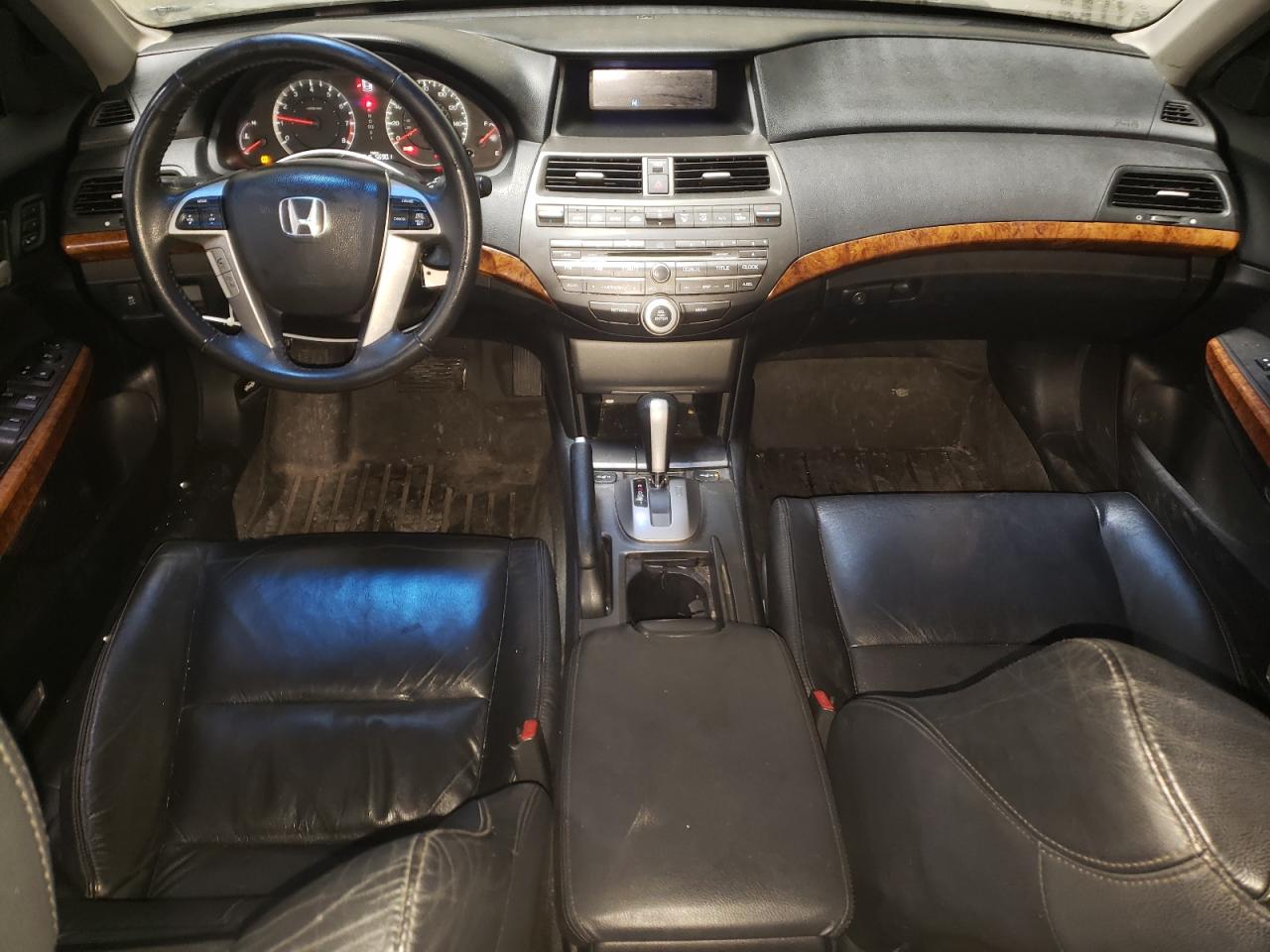 2011 Honda Accord - Image 8