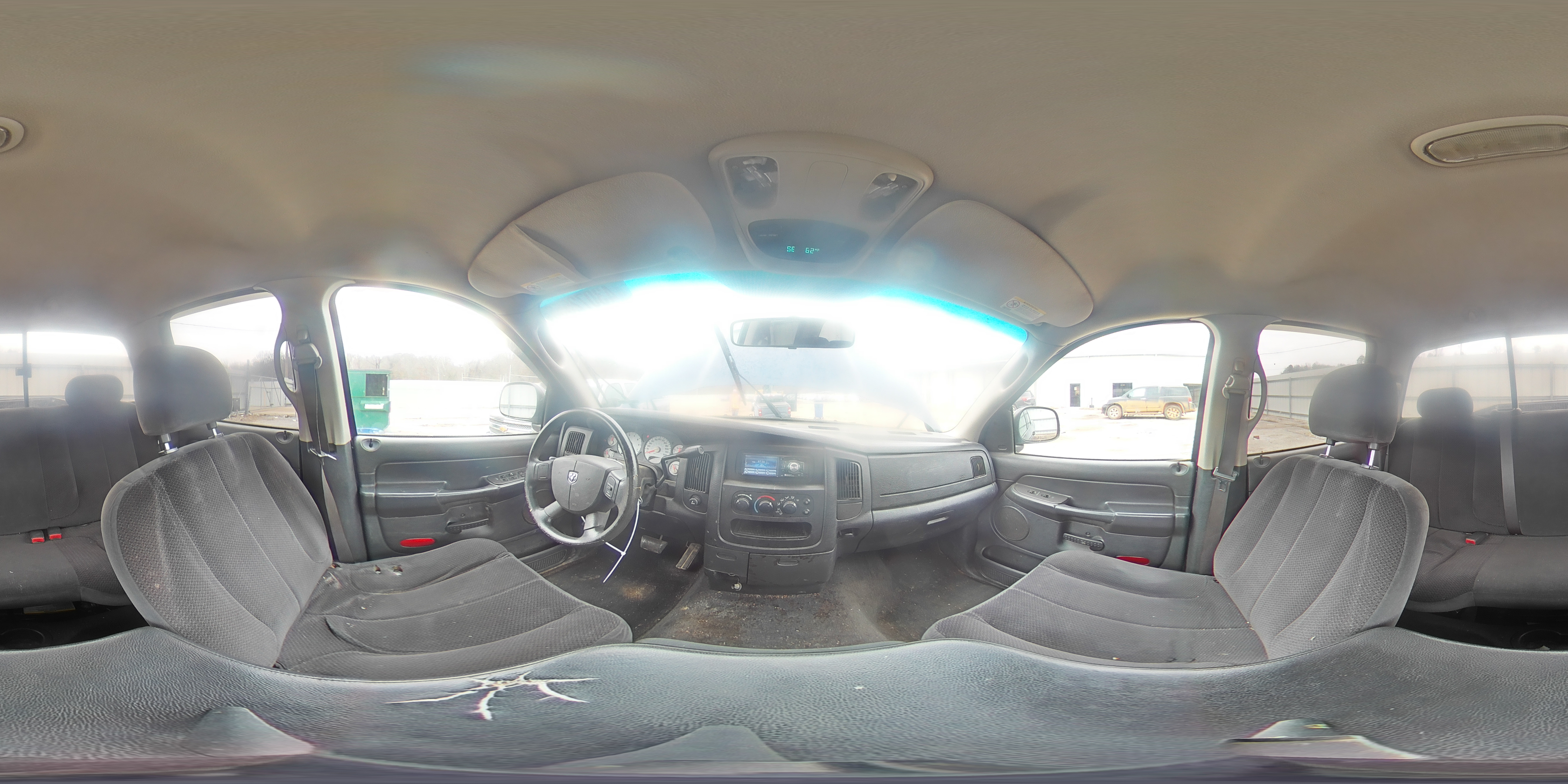 2005 Dodge RAM - Image 13
