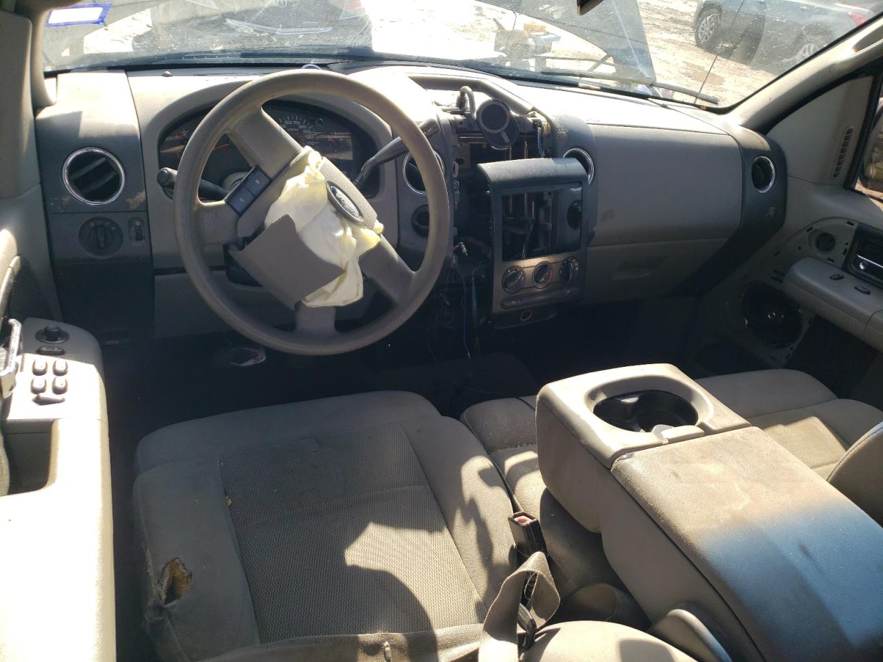 2006 Ford F-150 - Image 8