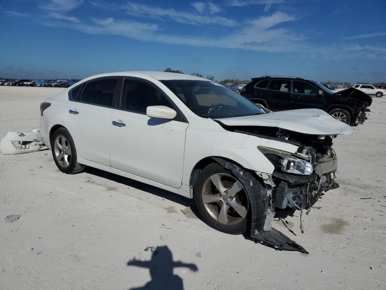 2015 Nissan Altima - Image 4