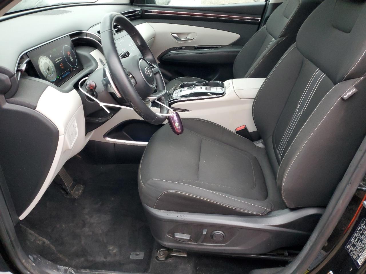 2022 Hyundai Tucson - Image 7