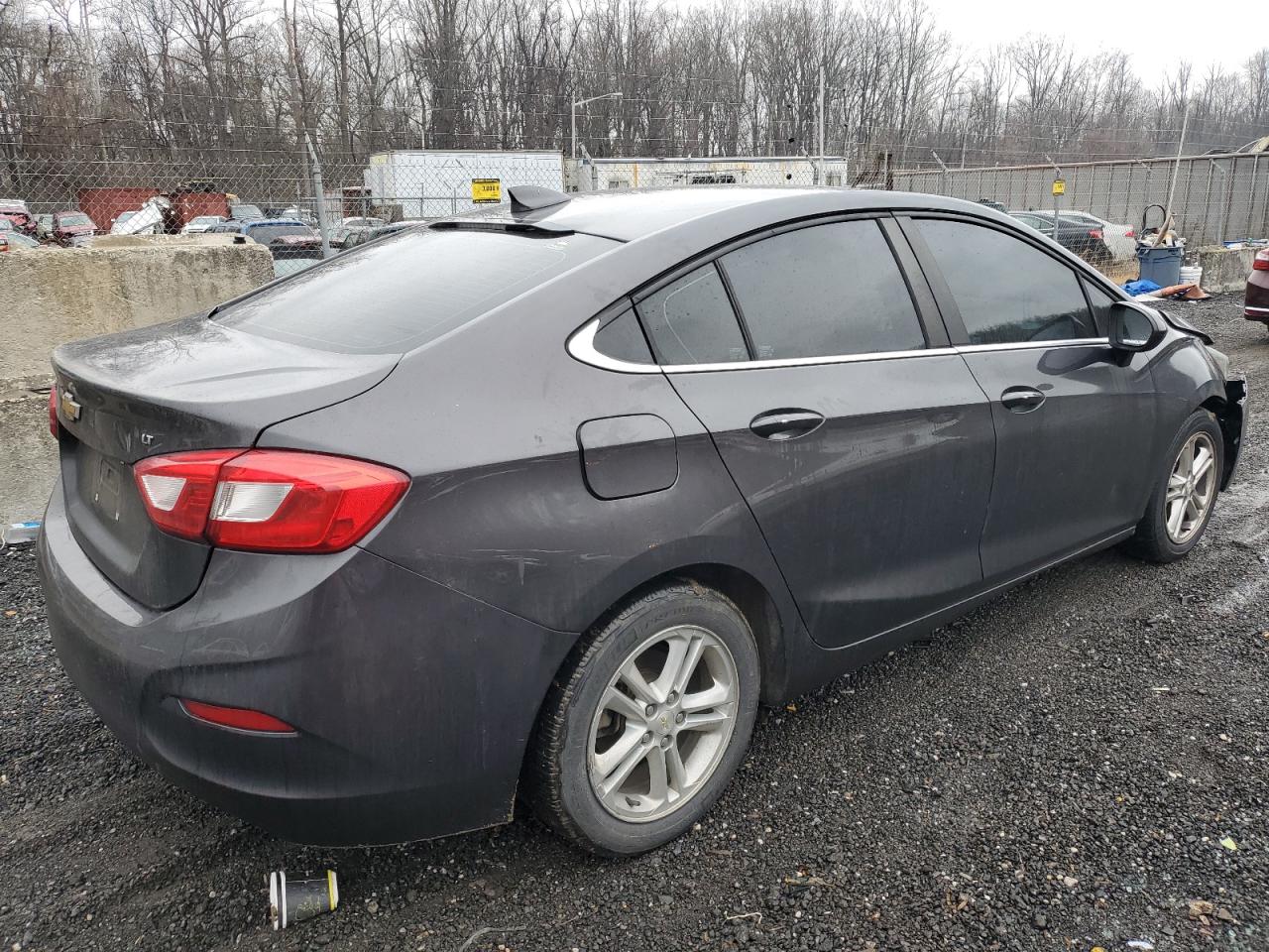 1G1BE5SM1H7245862 CHEVROLET CRUZE 2017