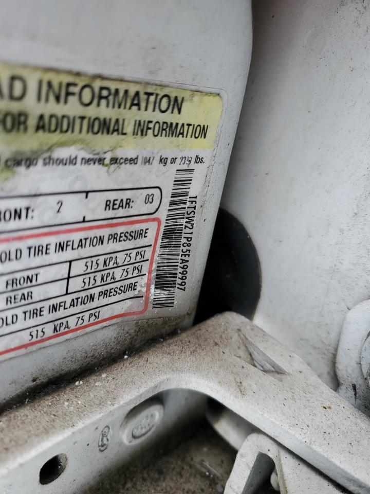 2005 Ford F250 - Image 14