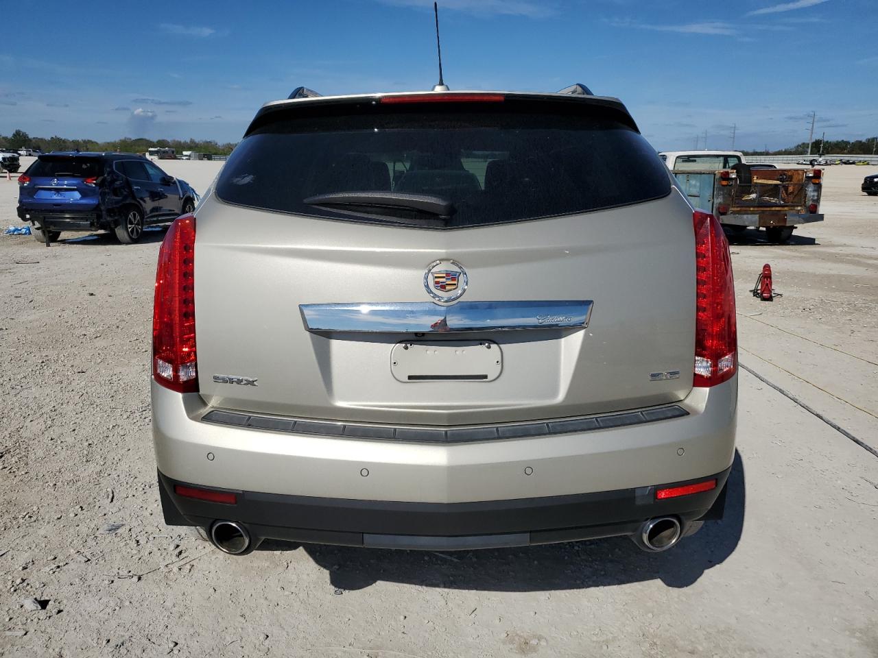 2015 Cadillac SRX - Image 6