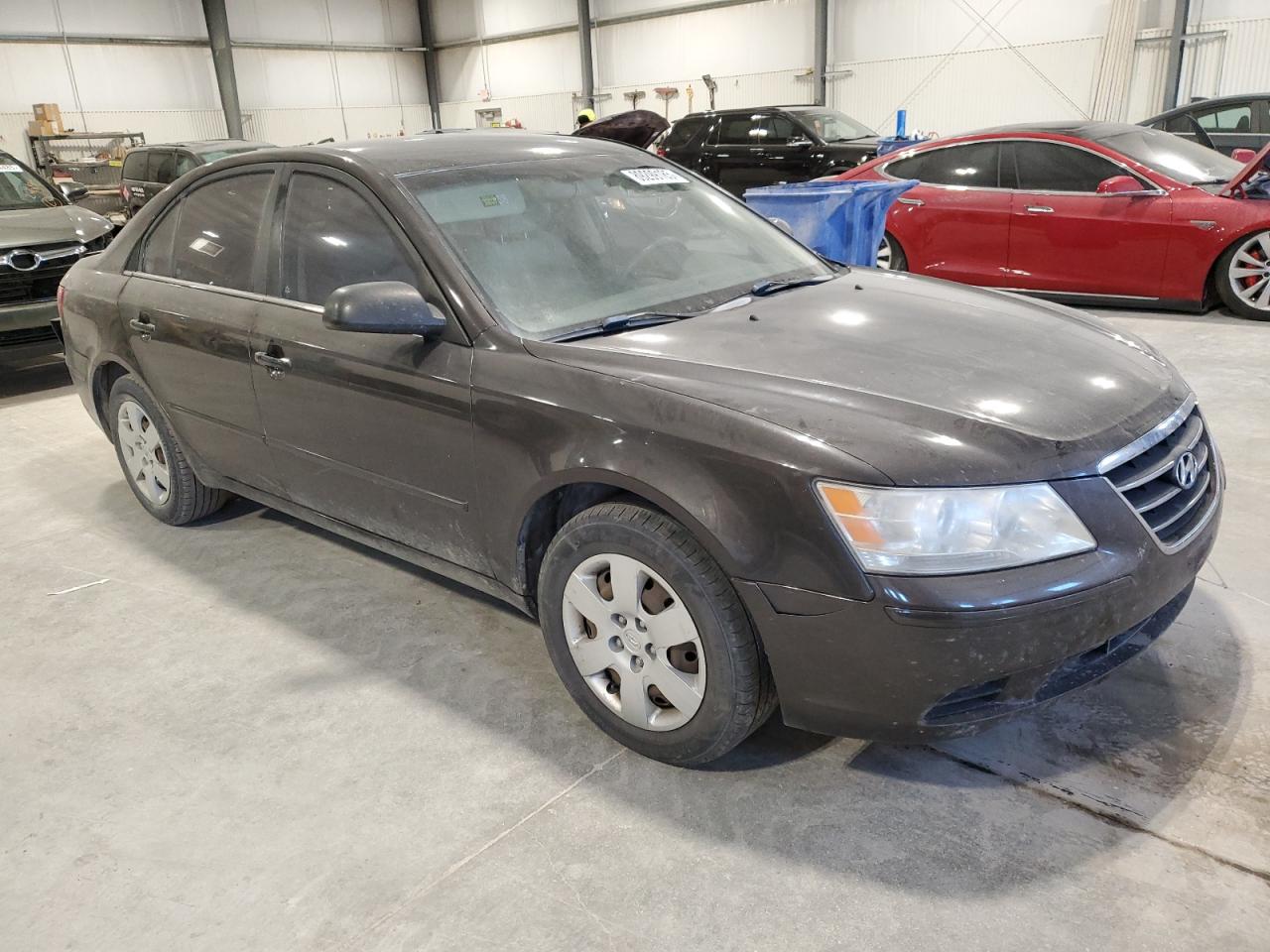 2009 Hyundai Sonata - Image 4