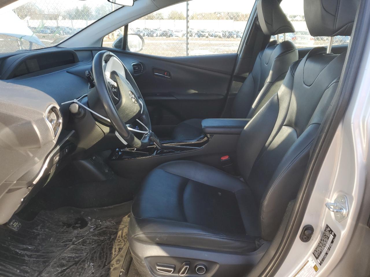 2017 Toyota Prius - Image 7