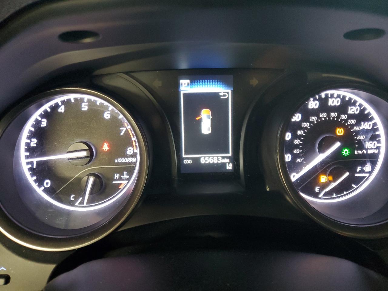 2021 Toyota Camry - Image 9